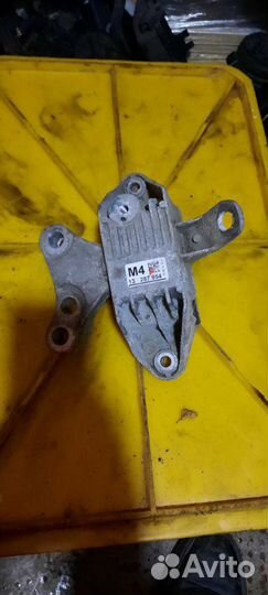 Подушка двигателя Chevrolet Cruze Универсал 4DR