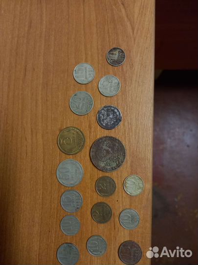Продам монеты СССР и Израиль стран есть на фото