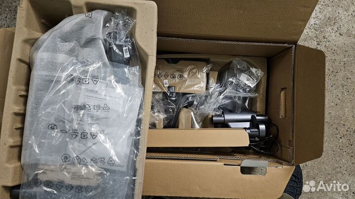 Беспроводной пылесос Samsung Jet 90 Complete