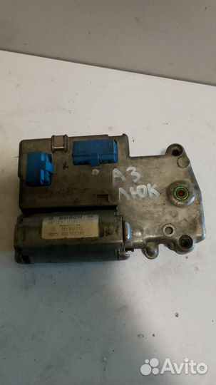 Моторчик люка Audi A3