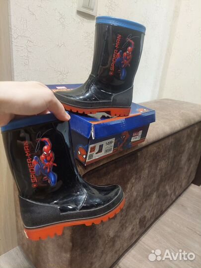 Детские резиновые сапоги 25 размер