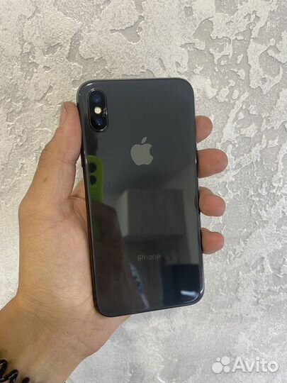 iPhone X
