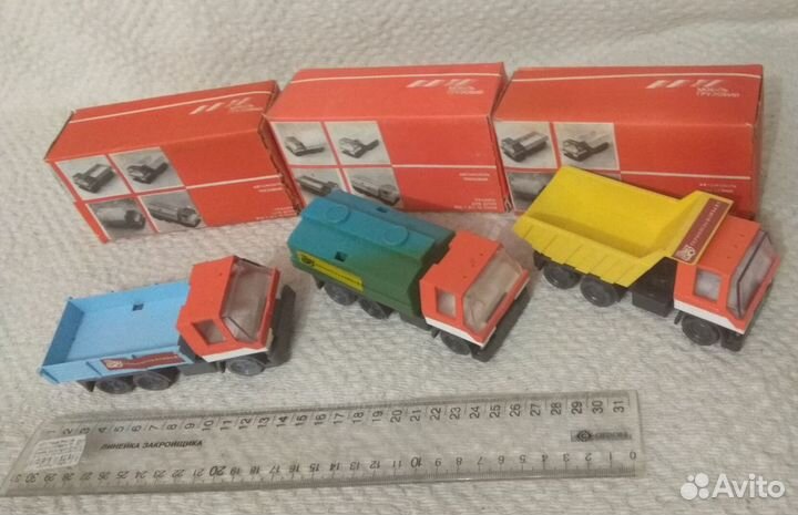 Машинки, вертолёт, бетономешалка, самолёт