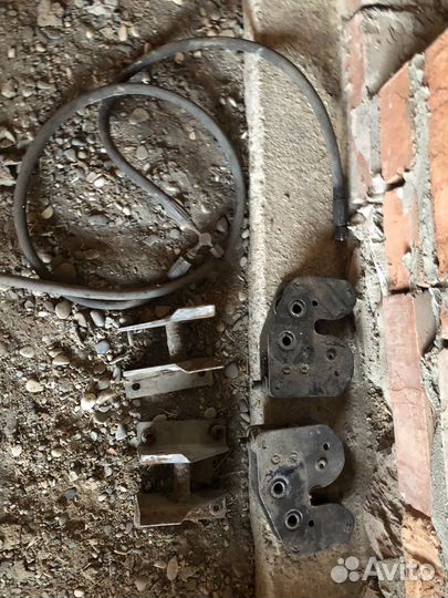 Замки кабины рено магнум