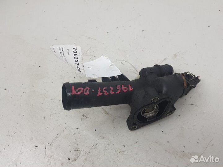 Корпус термостата Nissan Note