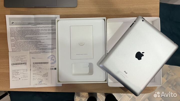iPad Retina Wi-Fi 32 GB White
