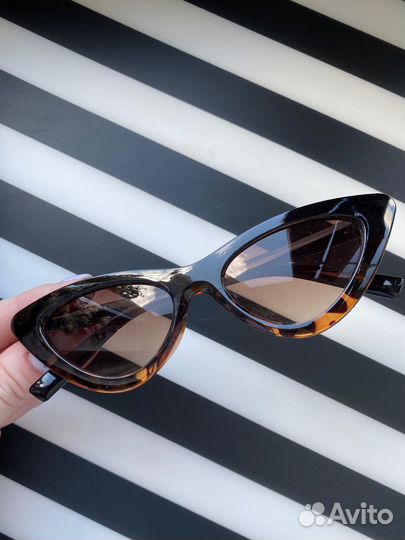 Солнцезащитные очки женские