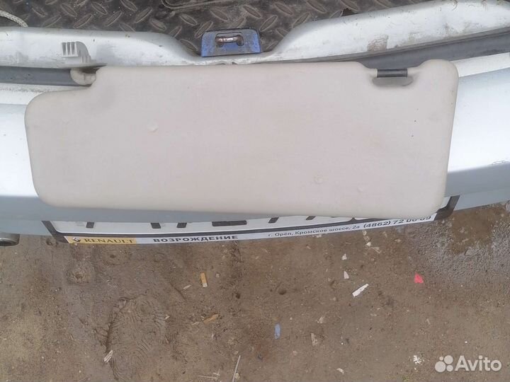 Солнцезащитный козырек renault logan