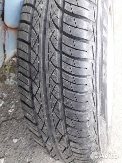 Barum Brillantis 165/80 R14 85T