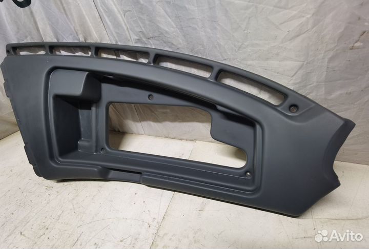 Торпедо верхняя правая часть Scania 5