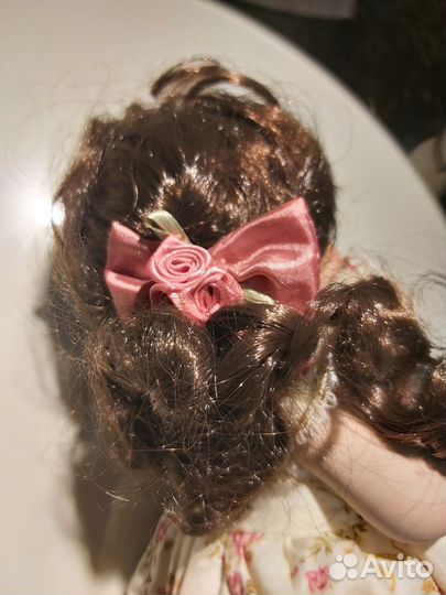 Кукла фарфоровая Танюша