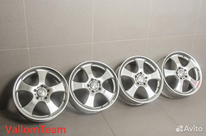 Лот UP1164927 Фирменные 17-е диски rays versus