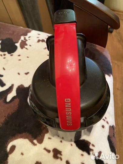 Контейнер от пылесоса samsung