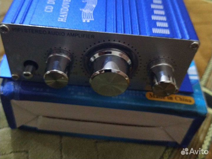 Музыкальный усилитель для колонок