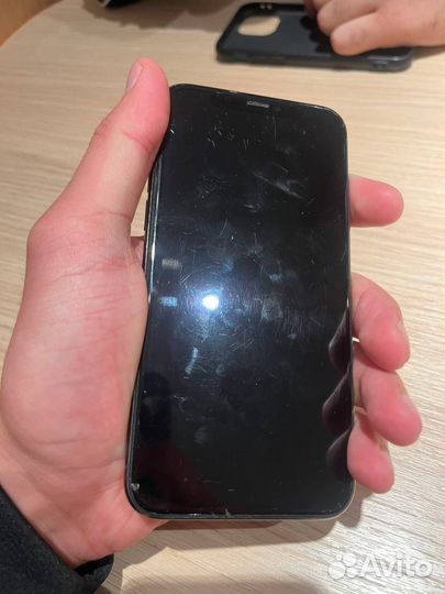 iPhone 11 pro 64gb