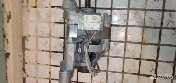 Двигататель стиральной машины