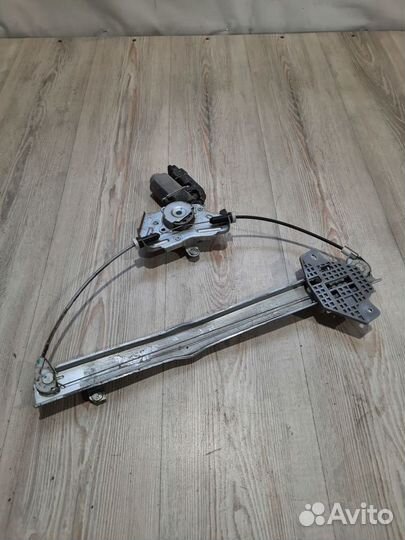Стеклоподъемник перед Kia RIO 3 Лев