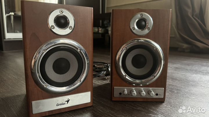 Компьютерные колонки 2.0 Genius SP-HF1100X