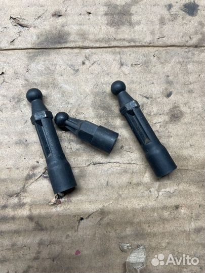 Крепление Ford Focus 3 CB8 mgda 2013