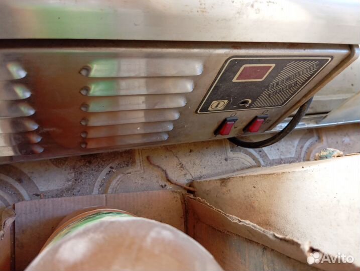 Холодильная витрина бу настольная