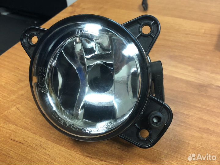Фара противотуманная
