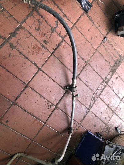 Трубка кондиционера Mitsubishi Lancer седан 4G18