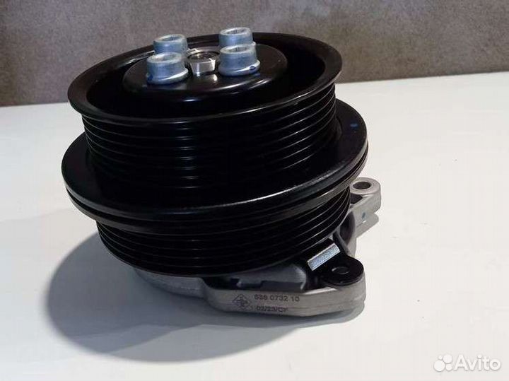 Водяная помпа 1.4 tsi 150лс. INA 03c121004j