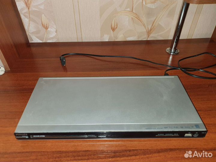 DVD плеер panasonic