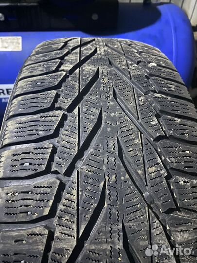 Nokian Tyres Hakkapeliitta R 235/60 R18 30H