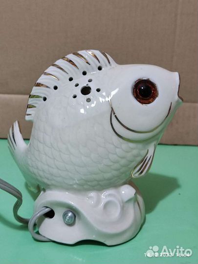 Фарфоровая статуэтка-ночник. Светильник