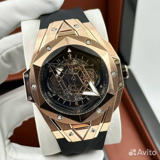 Часы hublot