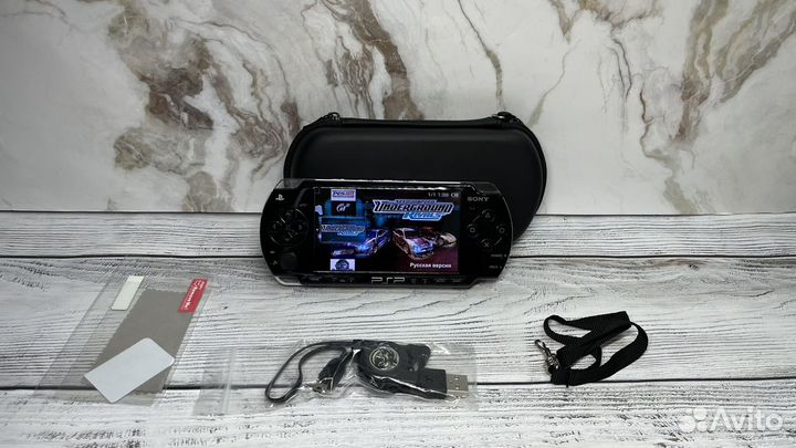 Игровая приставка psp 2008 прошита 64gb+75 игр