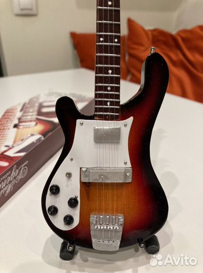 Гитара Music legend collection. Mini Guitar for Co