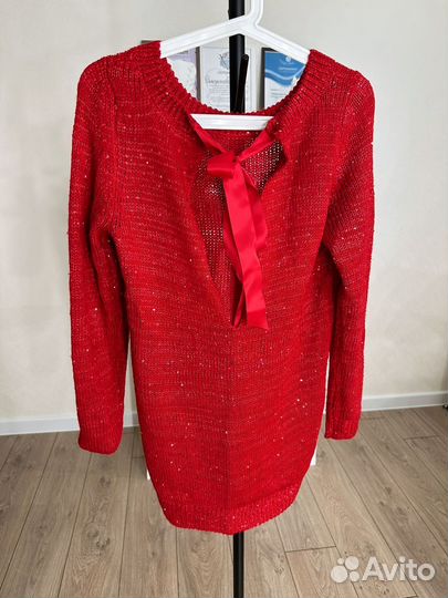 Свитер женский