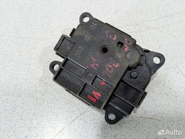 Моторчик заслонки печки