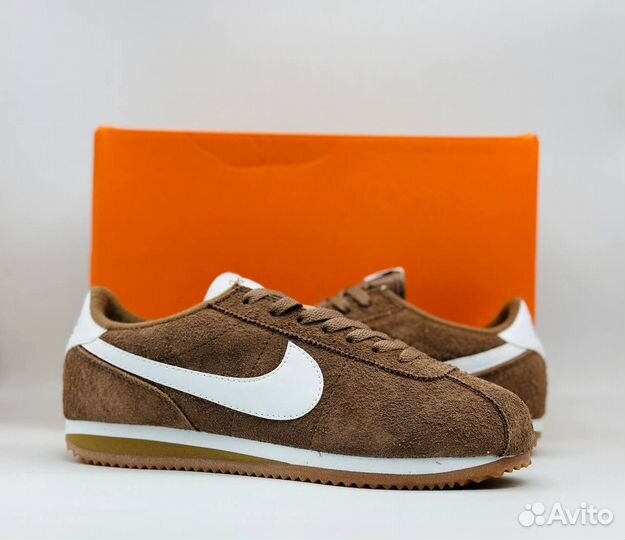Кроссовки Nike cortez