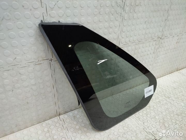 Стекло кузова заднее левое Toyota Rav4 XA50 2018