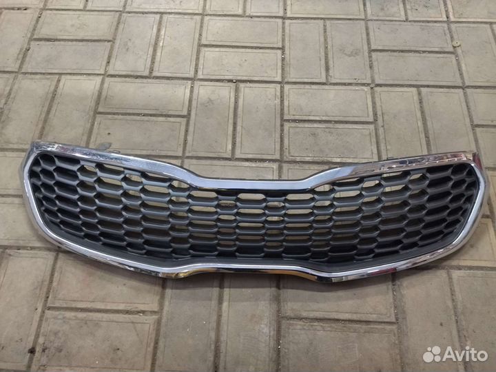 Решетка радиатора KIA Cerato 3