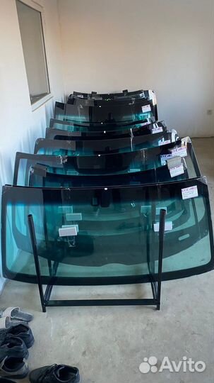 Лобовое стекло на Мерседес w140