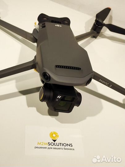 Квадрокоптер DJI Mavic 3