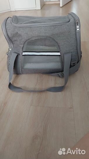 Переноска для кошек и собак и домик