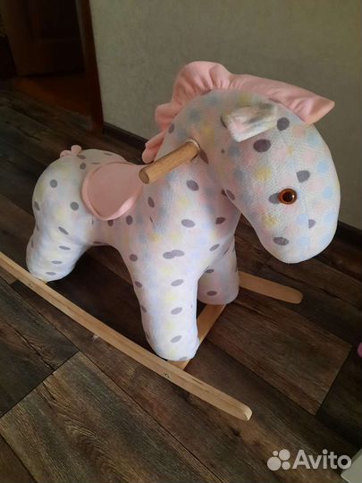 Качалка лошадь