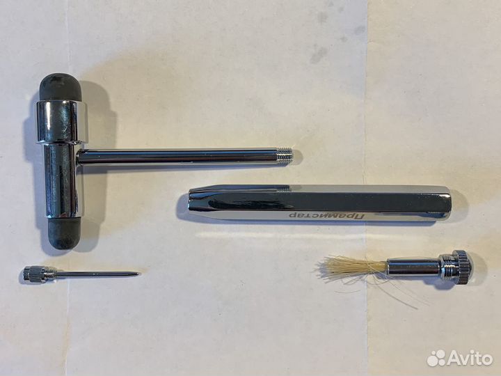 Молоточек неврологический