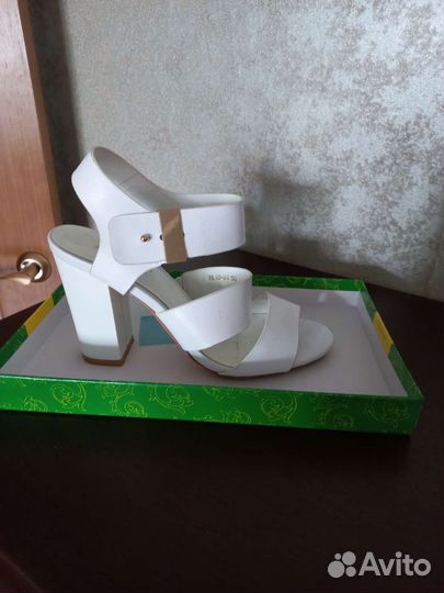 Продам женские вещи пакетом