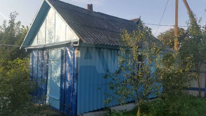 Дом 28,4 м² на участке 21 сот.