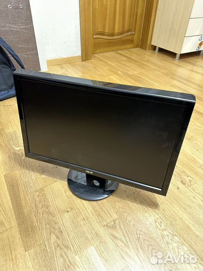 Монитор Asus 24 дюймов