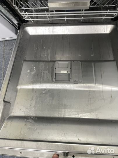 Встраиваемая посудомоечная машина Midea 60