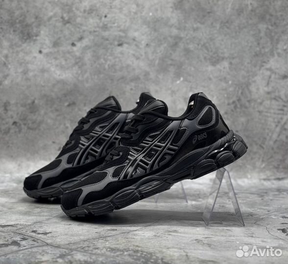 Кроссовки мужские Asics urbancore