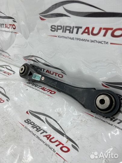 Рычаг подвески верхний задний правый Kia Stinger 1