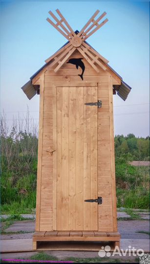 Дачный туалет деревянный